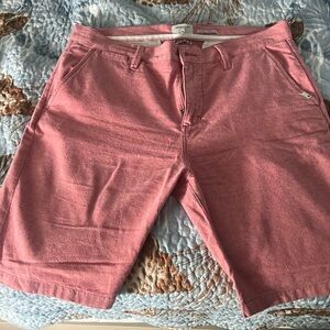Like New size 33 waist.  Cape Cod Res (salmon) short.  Worn twice only!